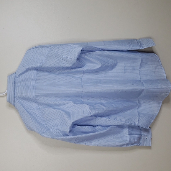 Henry S. Blue & White Dress Shirt - Picture 4 of 4